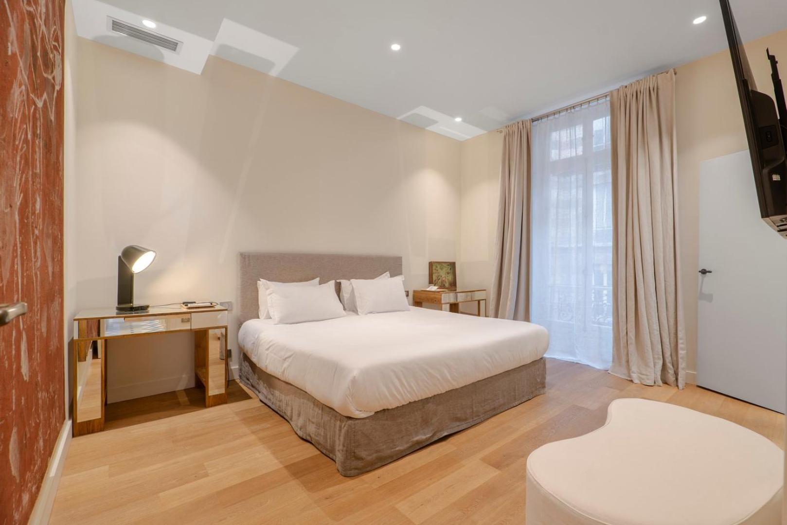 Apartment Chic 7th Elegance
